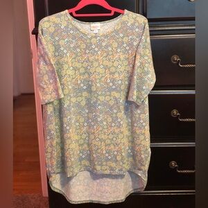 LuLaRoe Irma Top